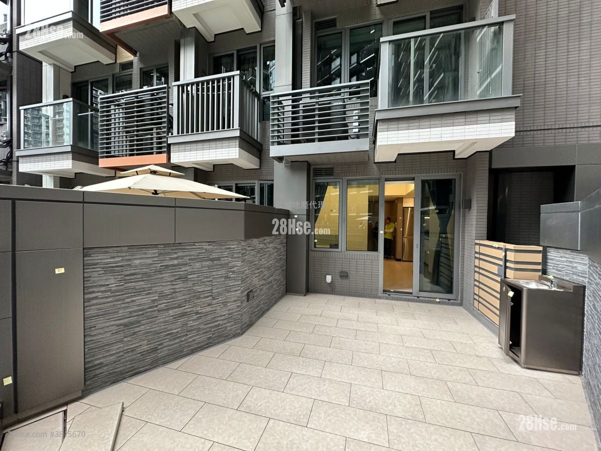 Novo Land 租盘 1 浴室 237 平方尺