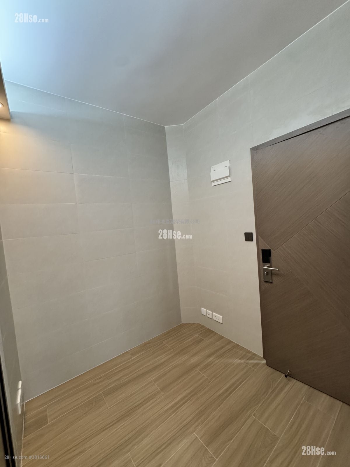 Kai Hing Building Rental Studio , 1 Bathroom 180 ft²