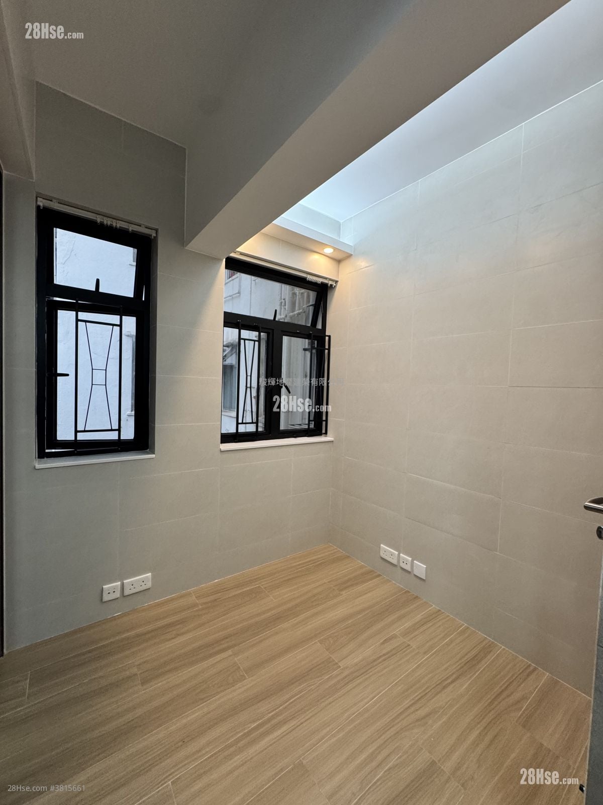 Kai Hing Building Rental Studio , 1 Bathroom 180 ft²