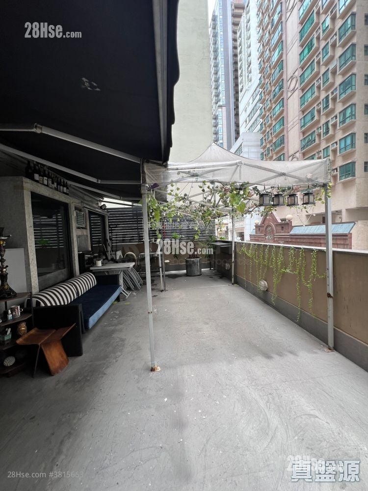 Tim Po Court Sell 2 Bedrooms 493 ft²