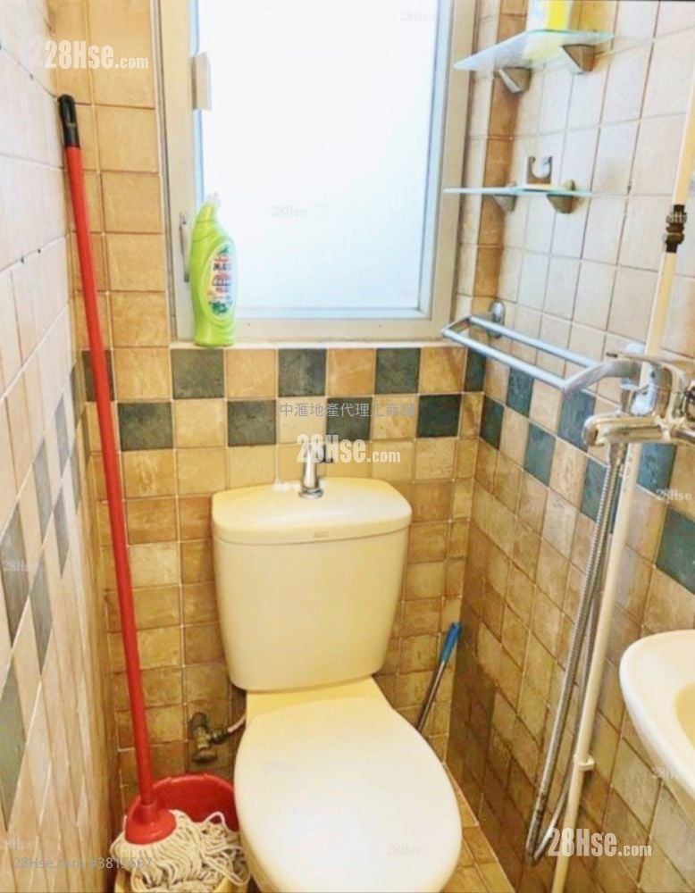Tak Wun Building Rental 1 Bedroom , 1 Bathroom 206 ft²