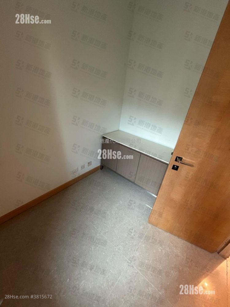 La Lumiere Sell 2 Bedrooms , 1 Bathroom 430 ft²