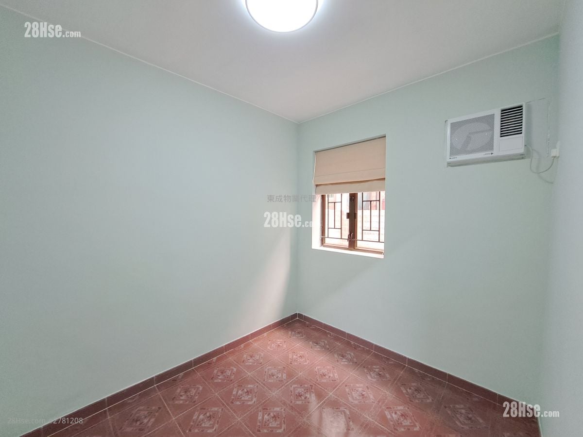 村屋 租盘 2 房 , 1 浴室 350 平方尺