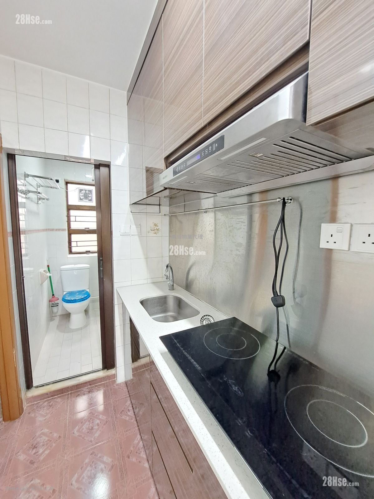 村屋 租盘 2 房 , 1 浴室 350 平方尺