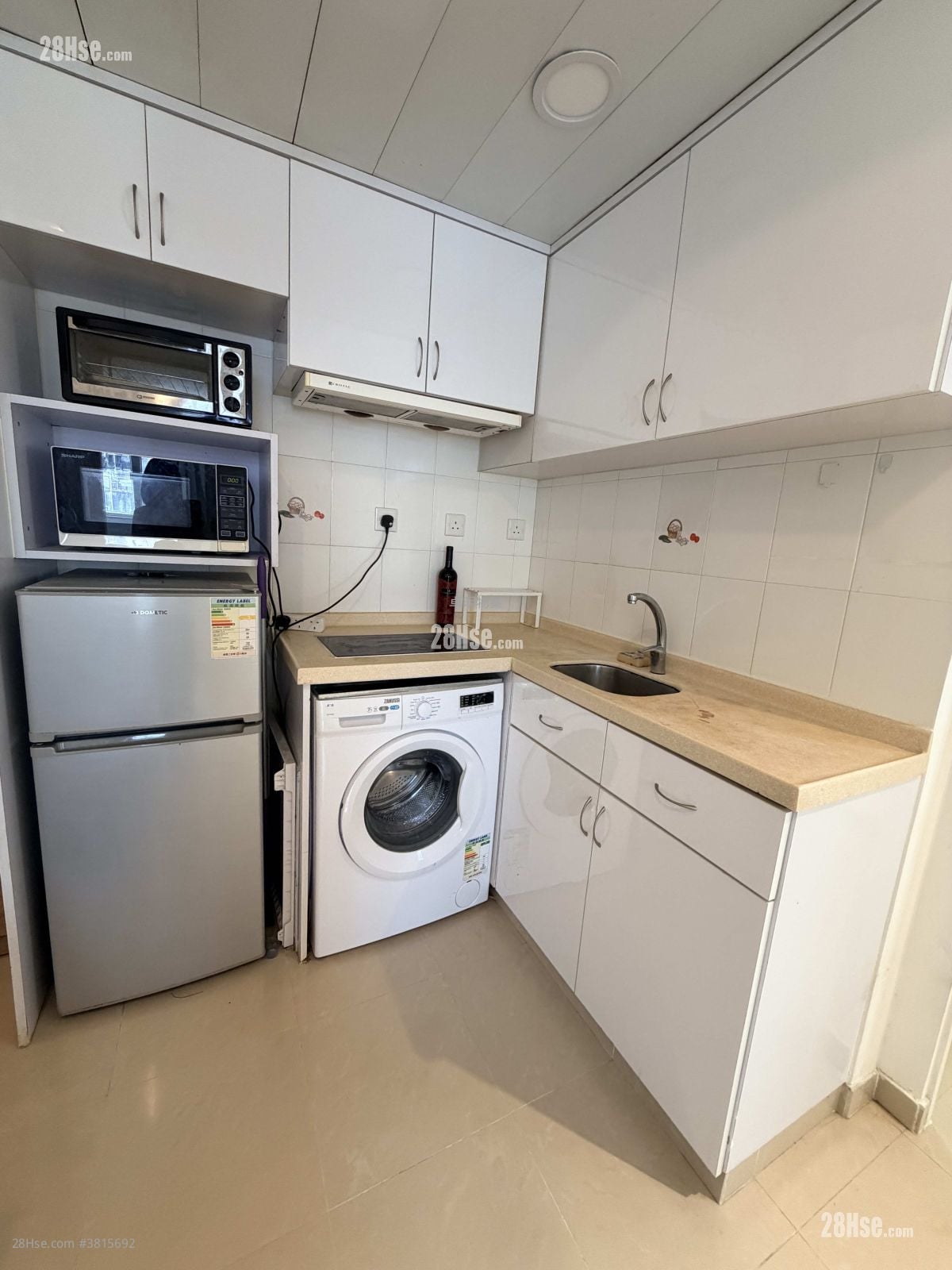 单幢楼房 租盘 1 房 , 1 浴室 307 平方尺