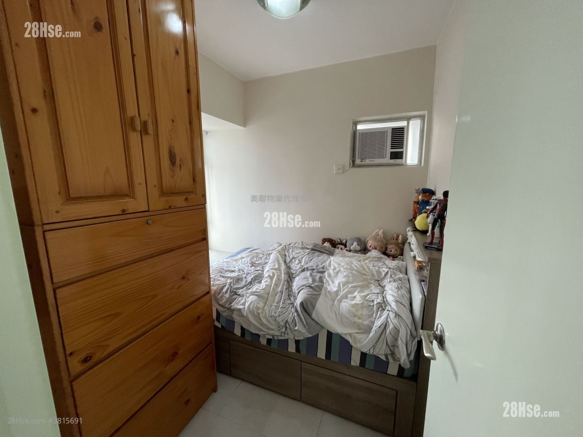 建輝大廈 售盤 2 房 , 1 浴室 344 平方呎