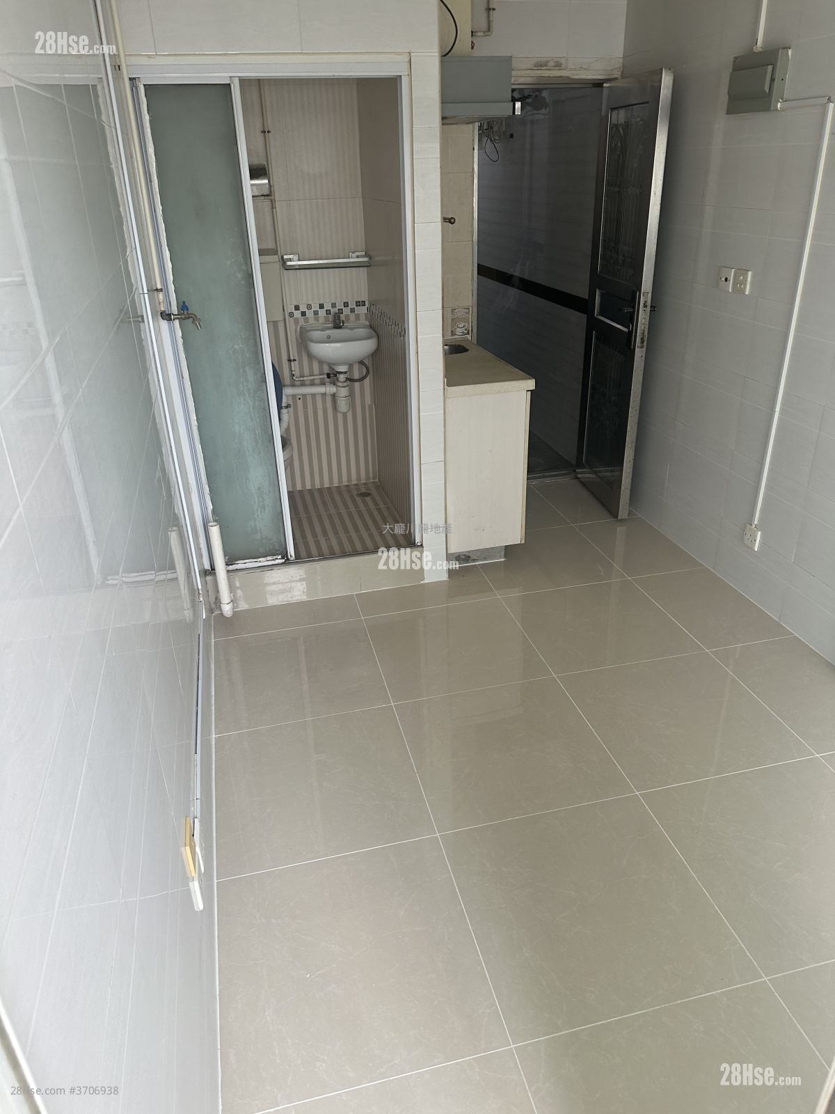 唐楼 租盘 1 房 , 1 浴室 180 平方尺