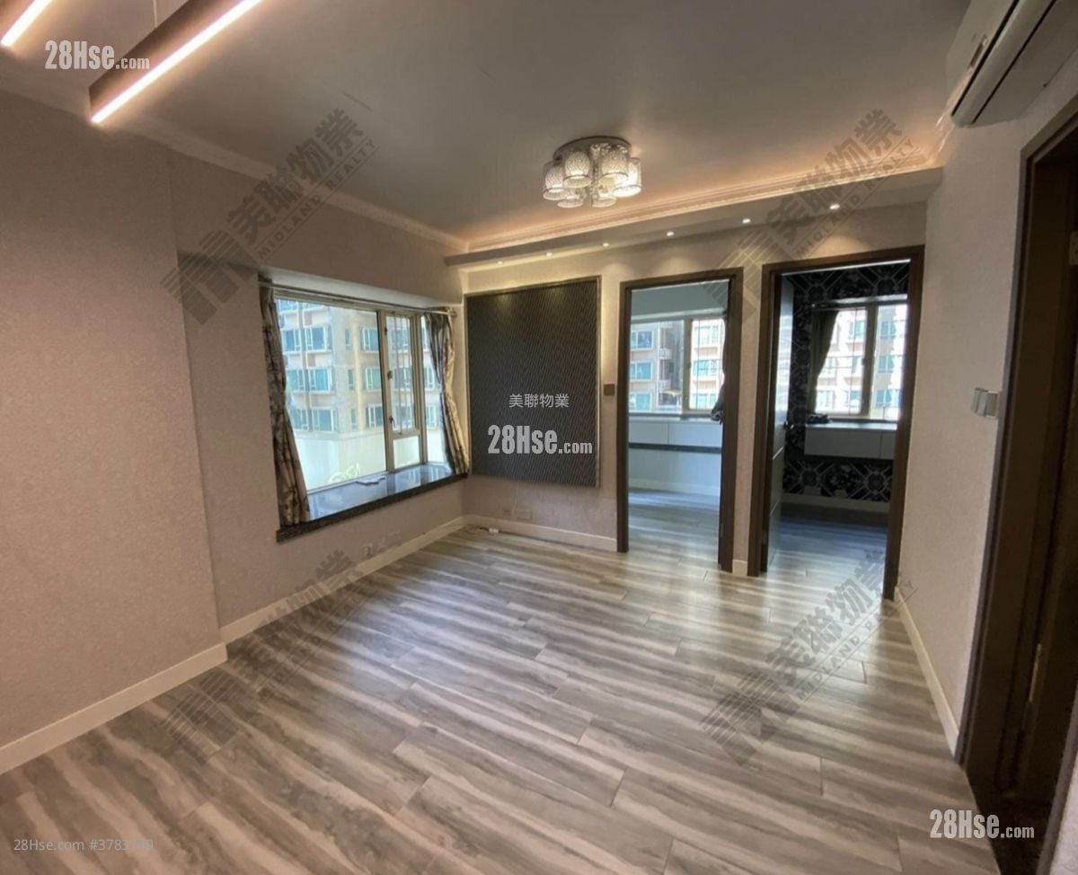 La Cite Noble Sell 2 Bedrooms 377 ft²