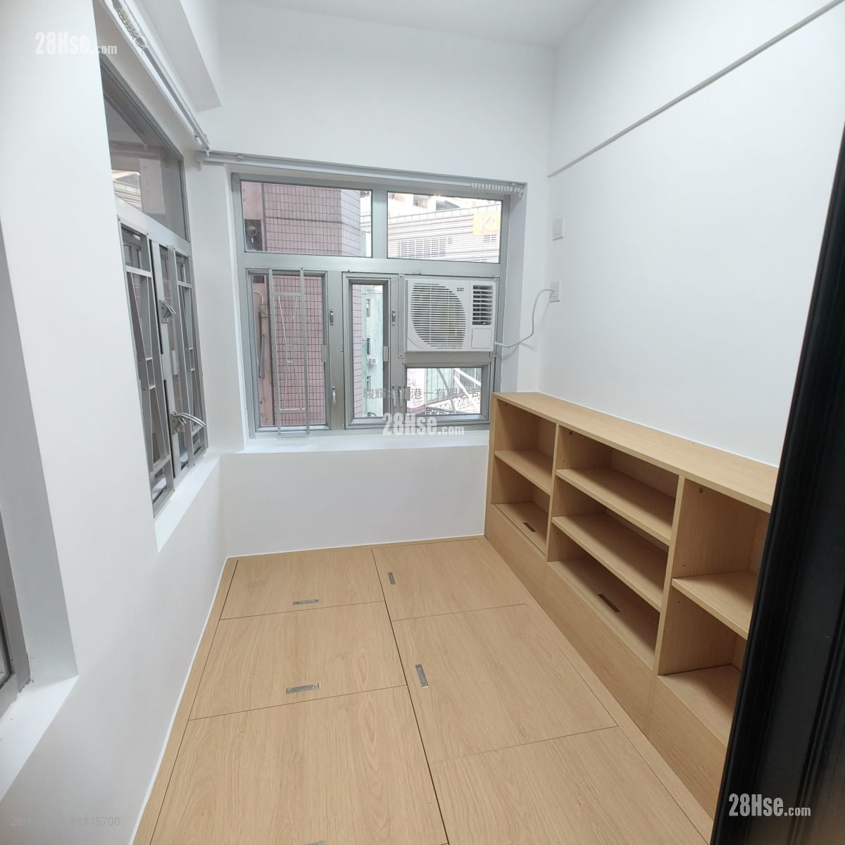 Golden Crown Court Rental 2 Bedrooms , 1 Bathroom 180 ft²