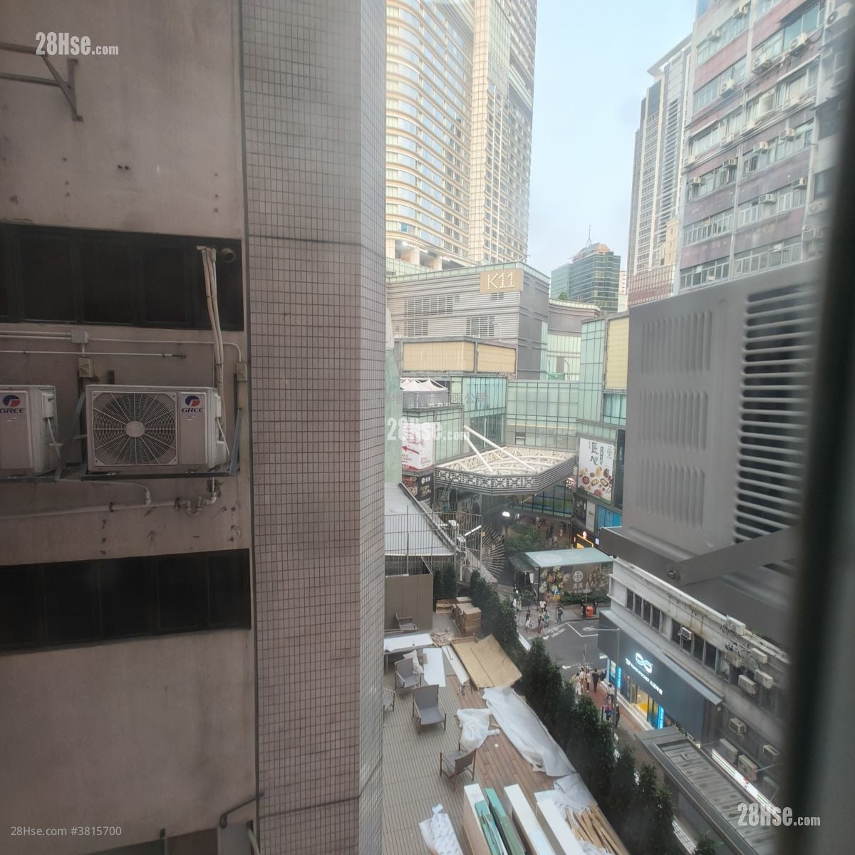 Golden Crown Court Rental 2 Bedrooms , 1 Bathroom 180 ft²