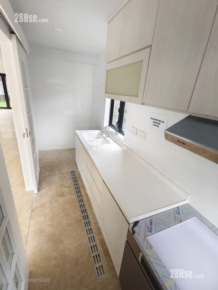 村屋 售盘 5+ 房 , 5+ 浴室