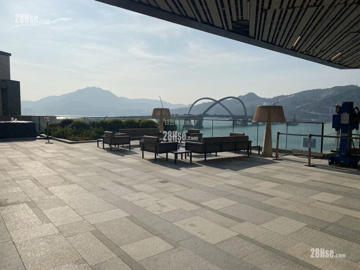 Sea To Sky 售盘 3 房 , 2 浴室 704 平方尺