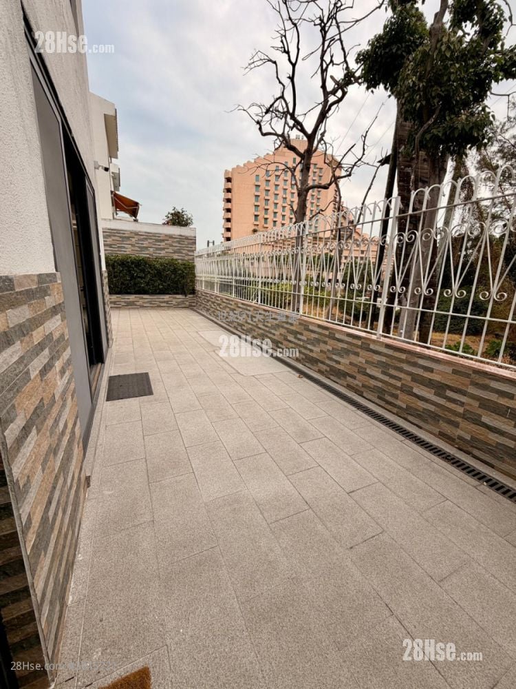 蒙地卡羅別墅 租盤 5+ 房 , 3 浴室 2,044 平方呎