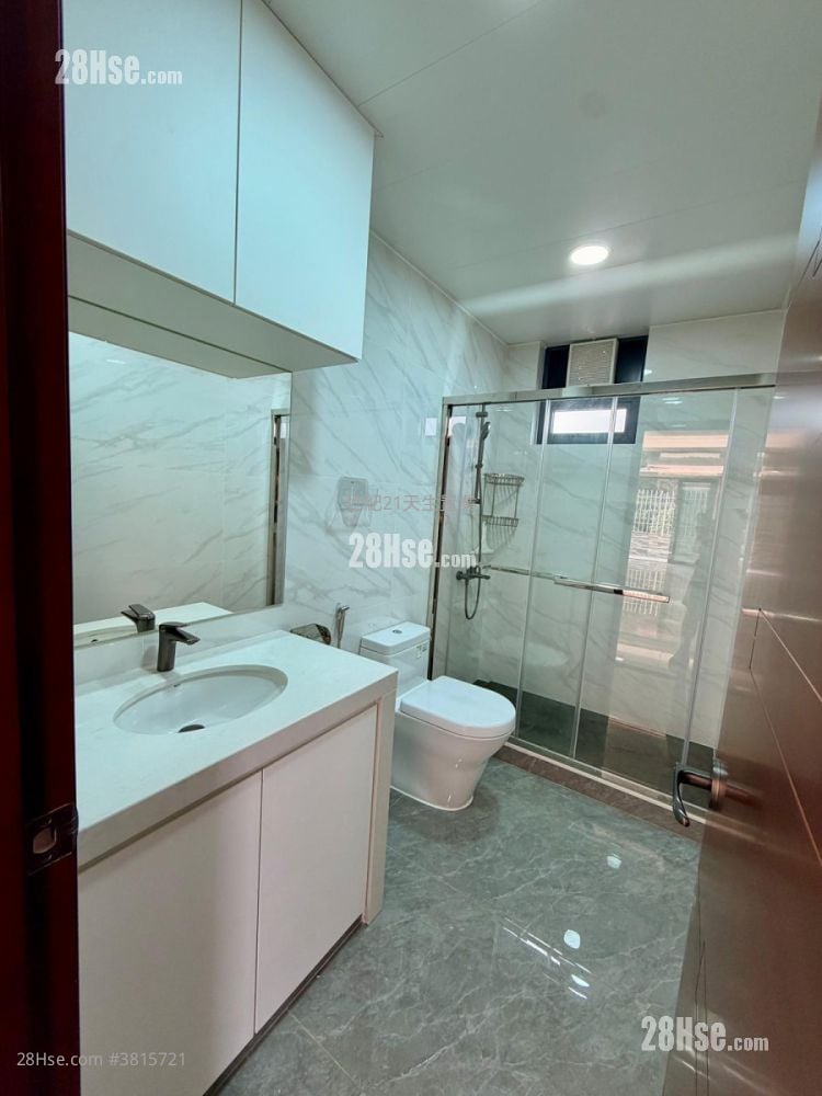 蒙地卡羅別墅 租盤 5+ 房 , 3 浴室 2,044 平方呎