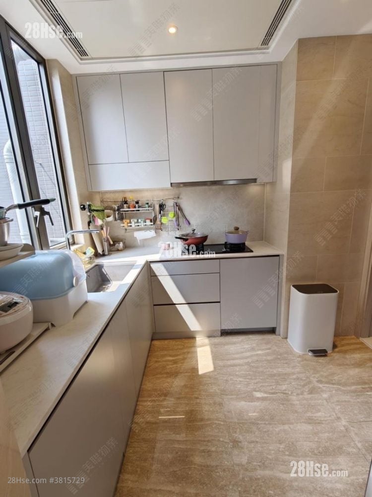 One Homantin 售盘 3 房 795 平方尺