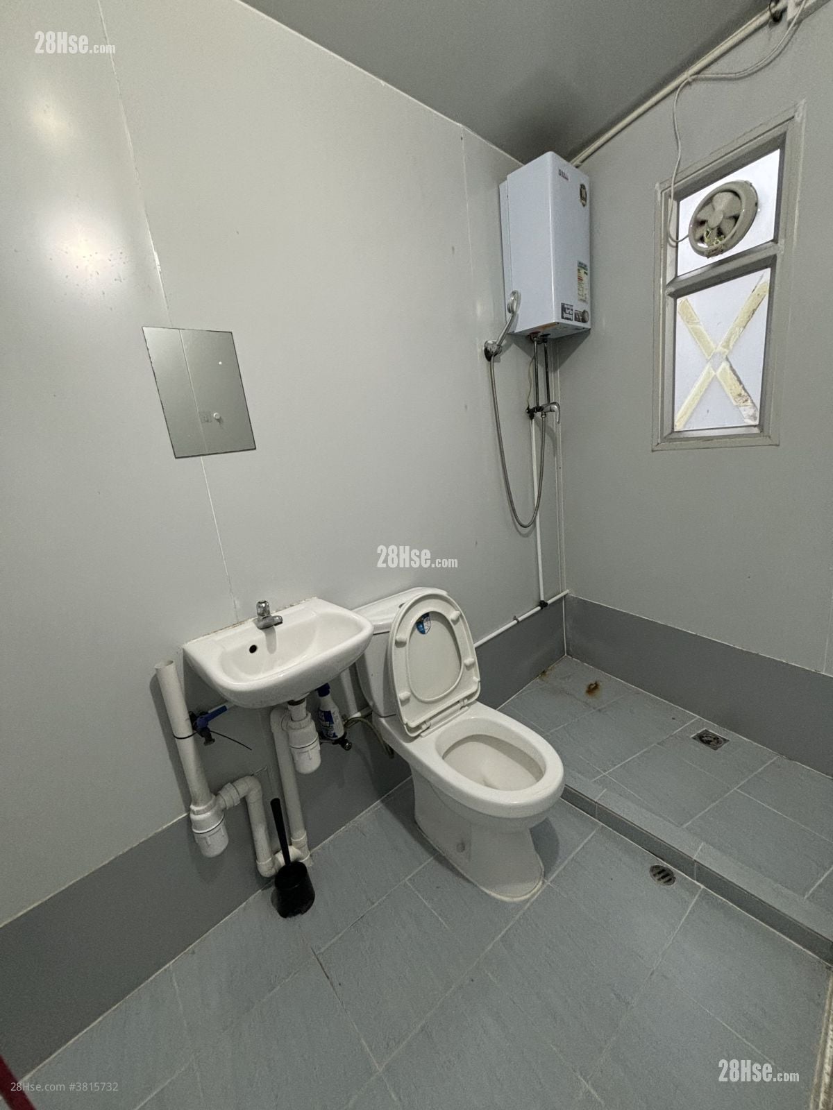 Village Rental 200 ft²