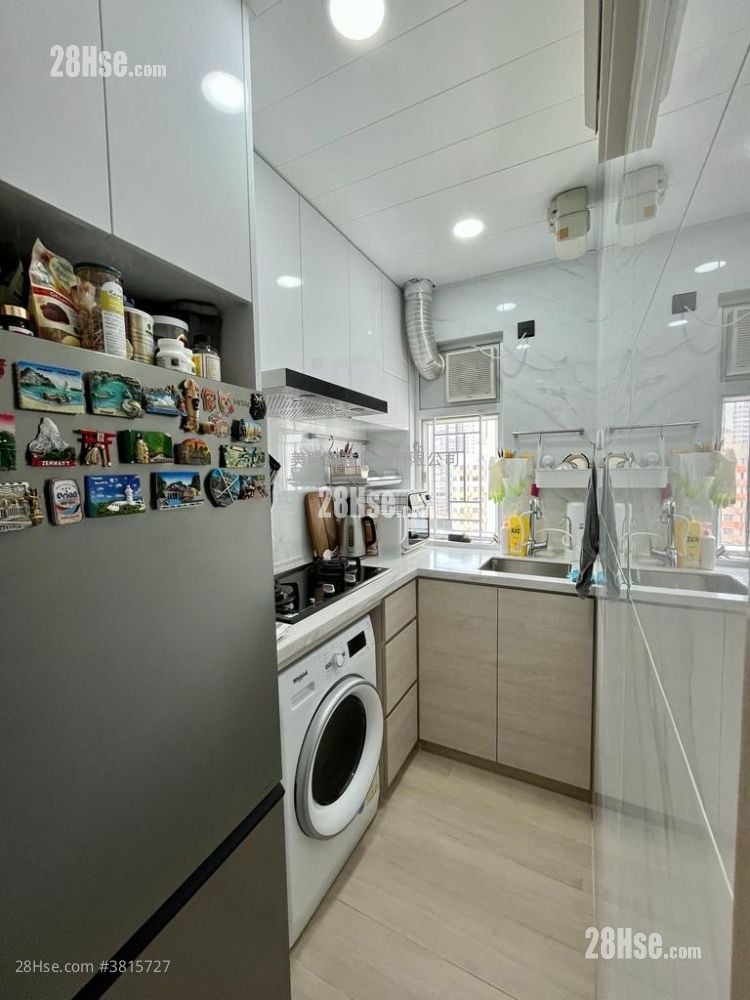 东威大厦 售盘 2 房 , 1 浴室 415 平方尺