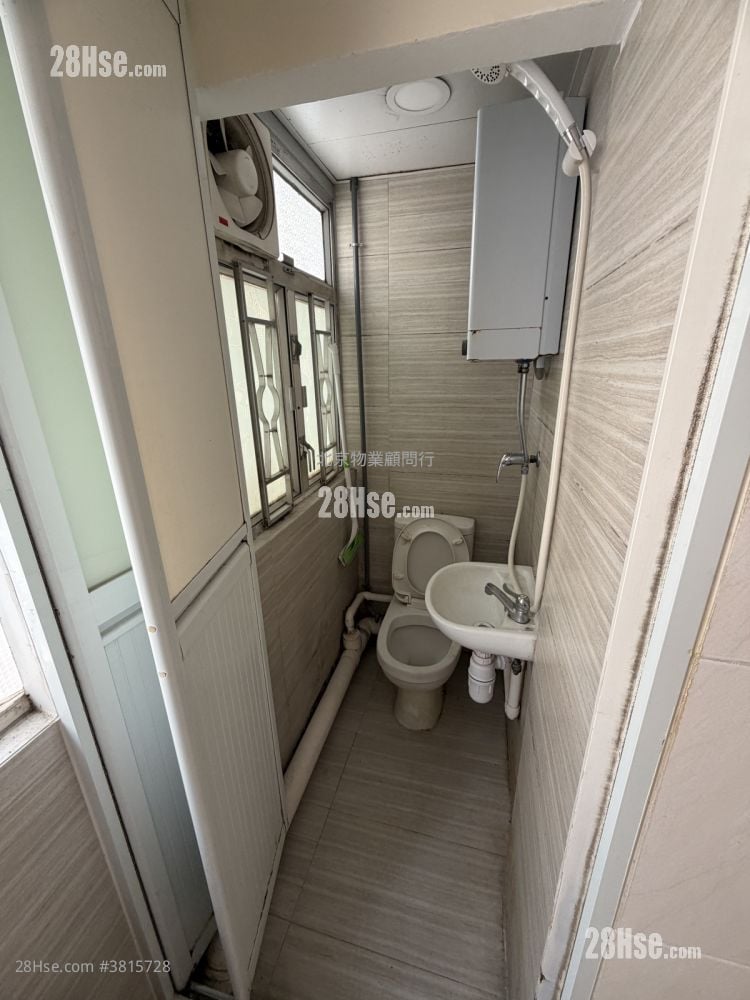 浴室: 唐樓 租盤 開放式間隔 , 1 浴室 180 平方呎