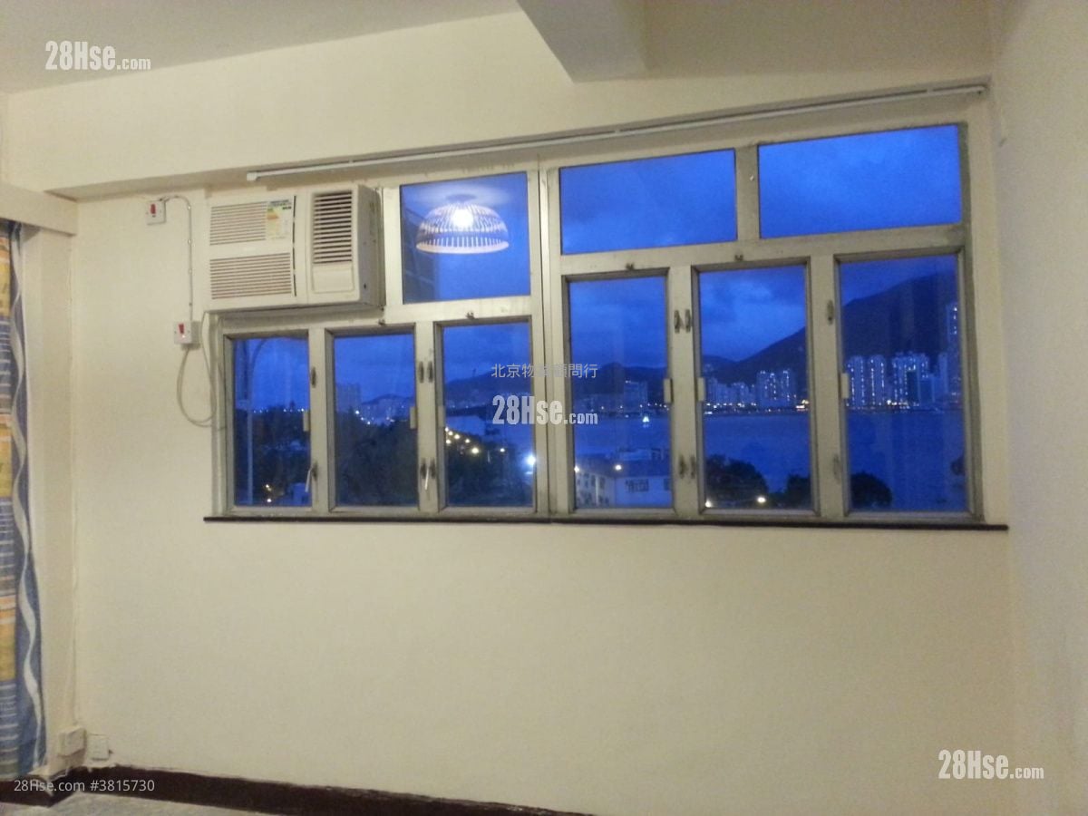 厅: 唐楼 租盘 2 房 , 1 浴室 505 平方尺