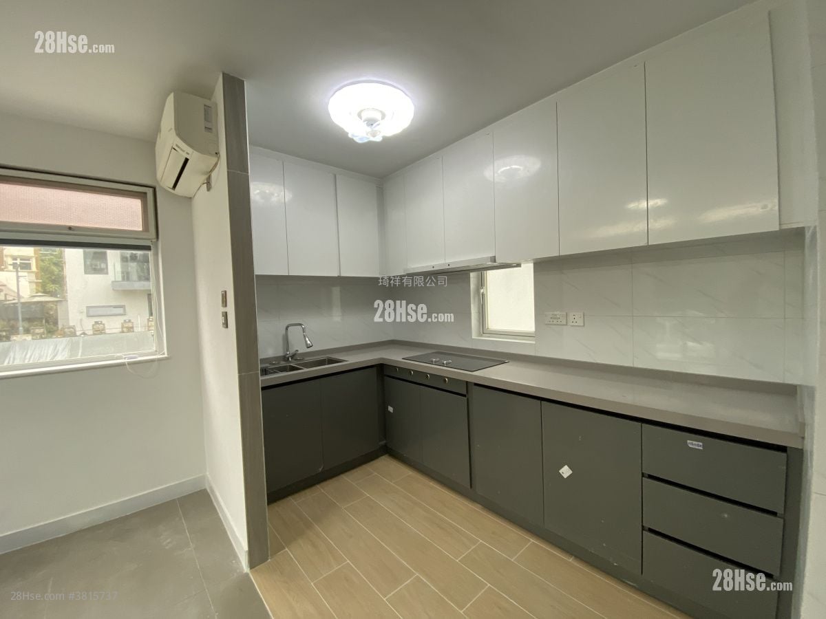 村屋 租盘 1,400 平方尺