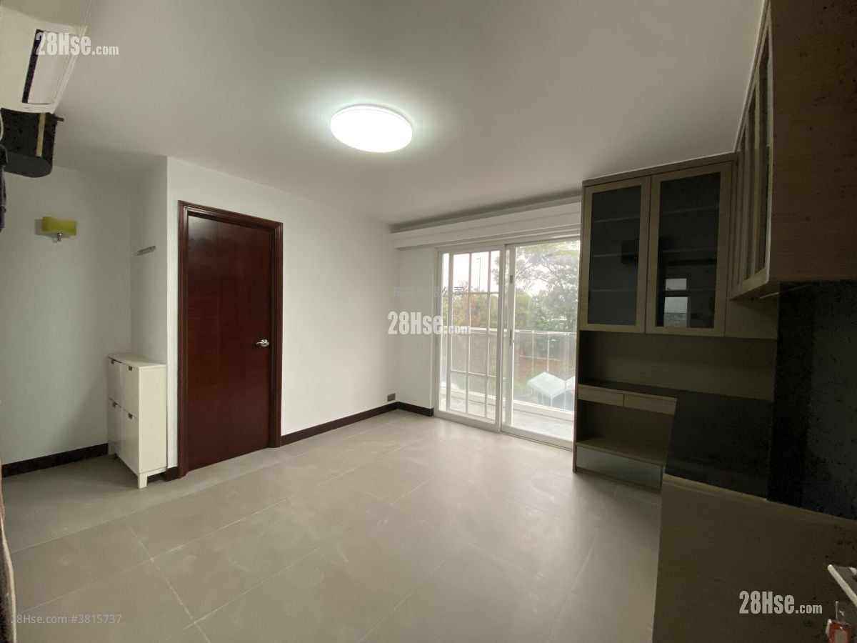 村屋 租盘 1,400 平方尺