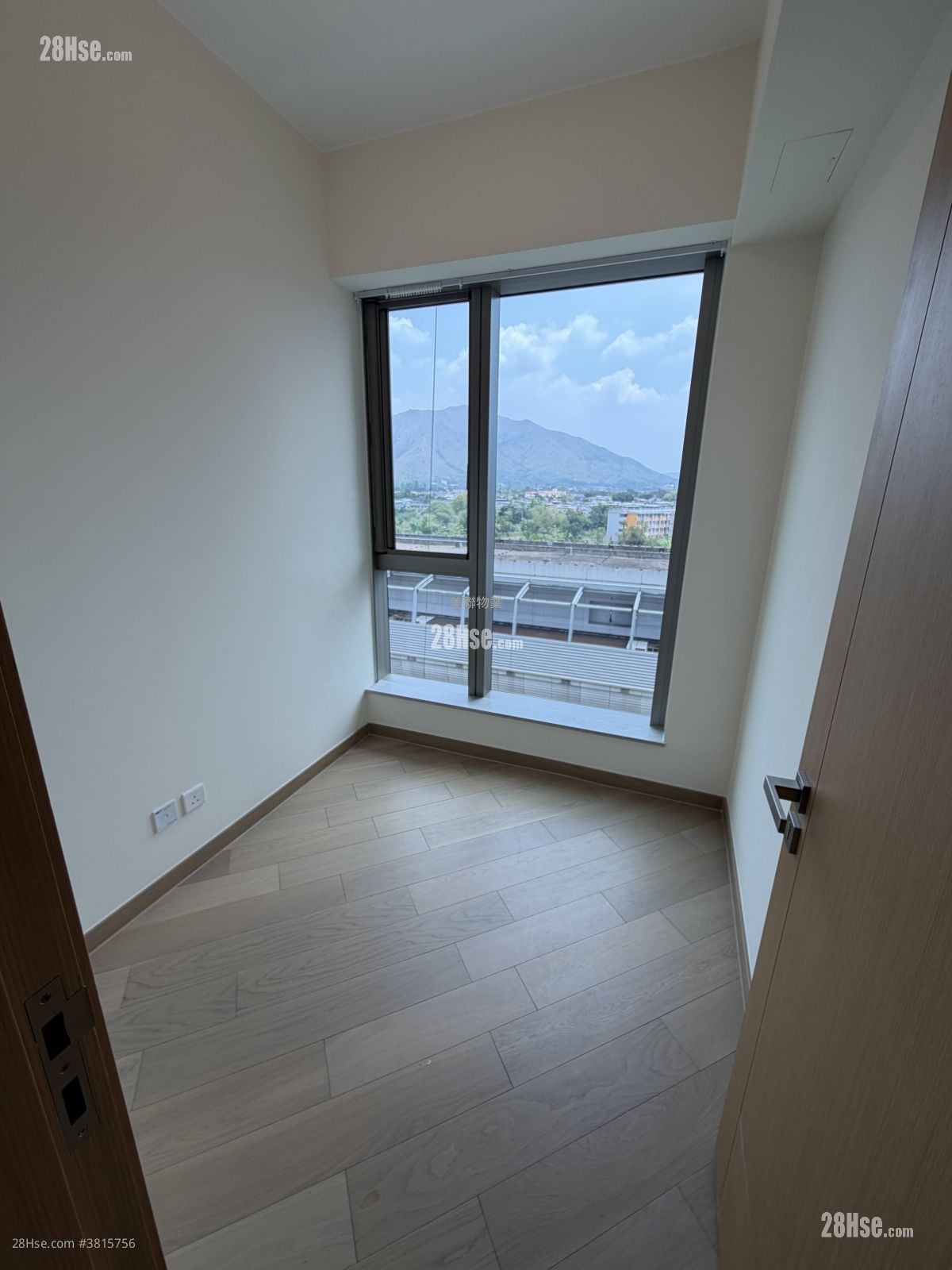 柏珑 租盘 2 房 , 1 浴室 444 平方尺