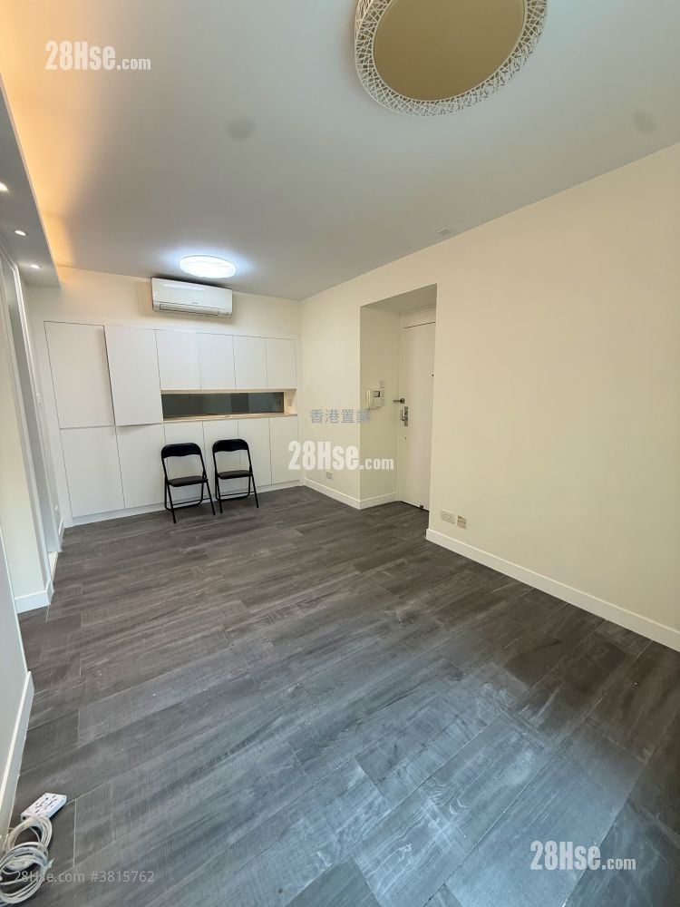 Aquamarine Rental 3 Bedrooms , 1 Bathroom 581 ft²