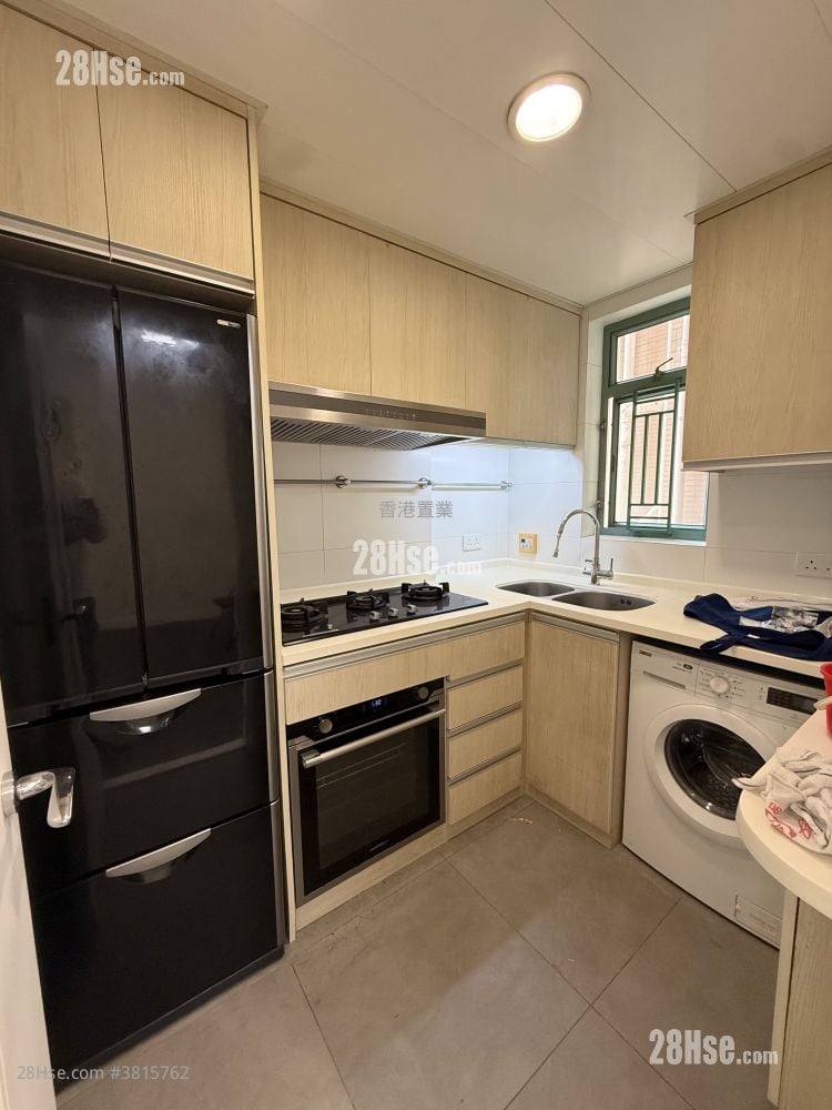 Aquamarine Rental 3 Bedrooms , 1 Bathroom 581 ft²