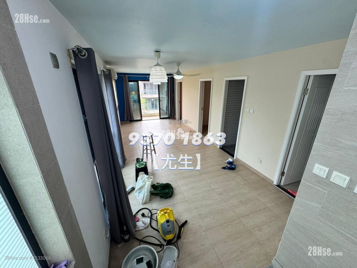 村屋 租盤 3 房 , 1 浴室 680 平方呎