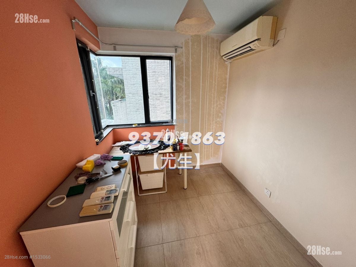 村屋 租盤 3 房 , 1 浴室 680 平方呎