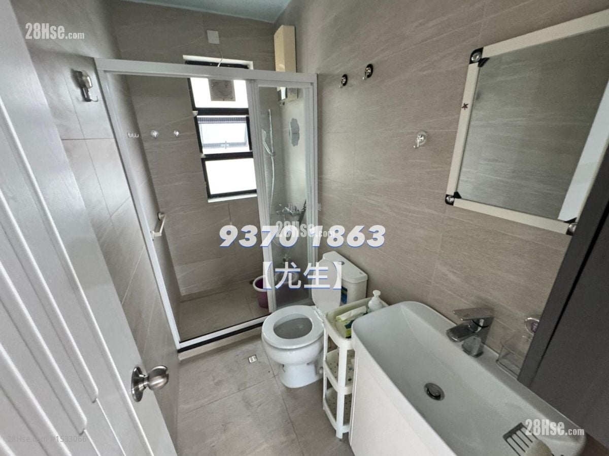 村屋 租盤 3 房 , 1 浴室 680 平方呎