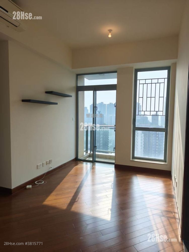 Park Summit Sell 3 Bedrooms , 1 Bathroom 654 ft²