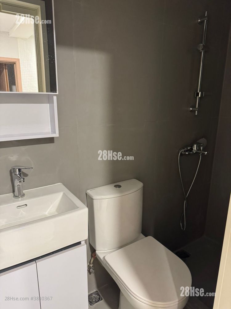 208 Kowloon City Road Rental 2 Bedrooms , 1 Bathroom 300 ft²