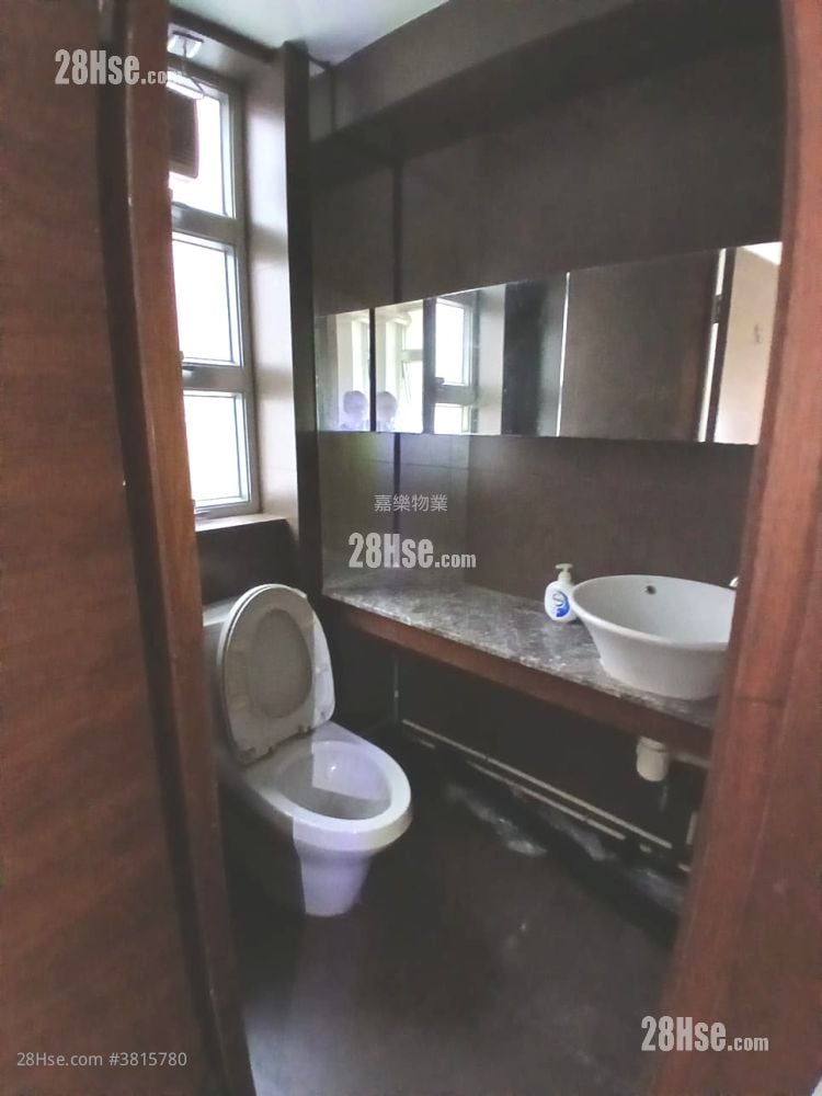 耀華街20號 租盤 1 廁所 515 平方呎
