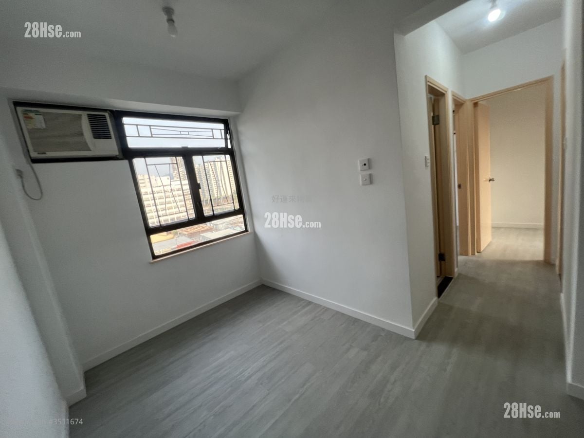 Apartment Rental 2 Bedrooms , 1 Bathroom 290 ft²