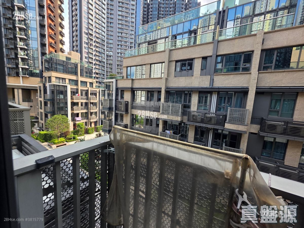 天寰 租盤 438 平方呎