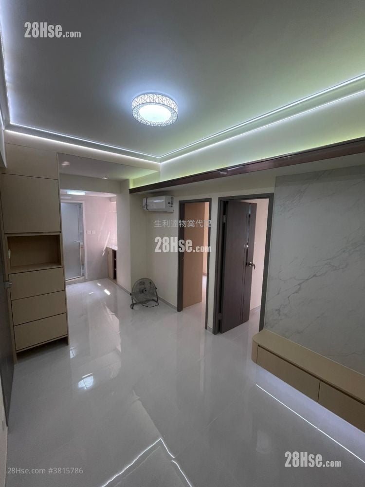 建安大廈 售盤 2 房 , 1 浴室 319 平方呎