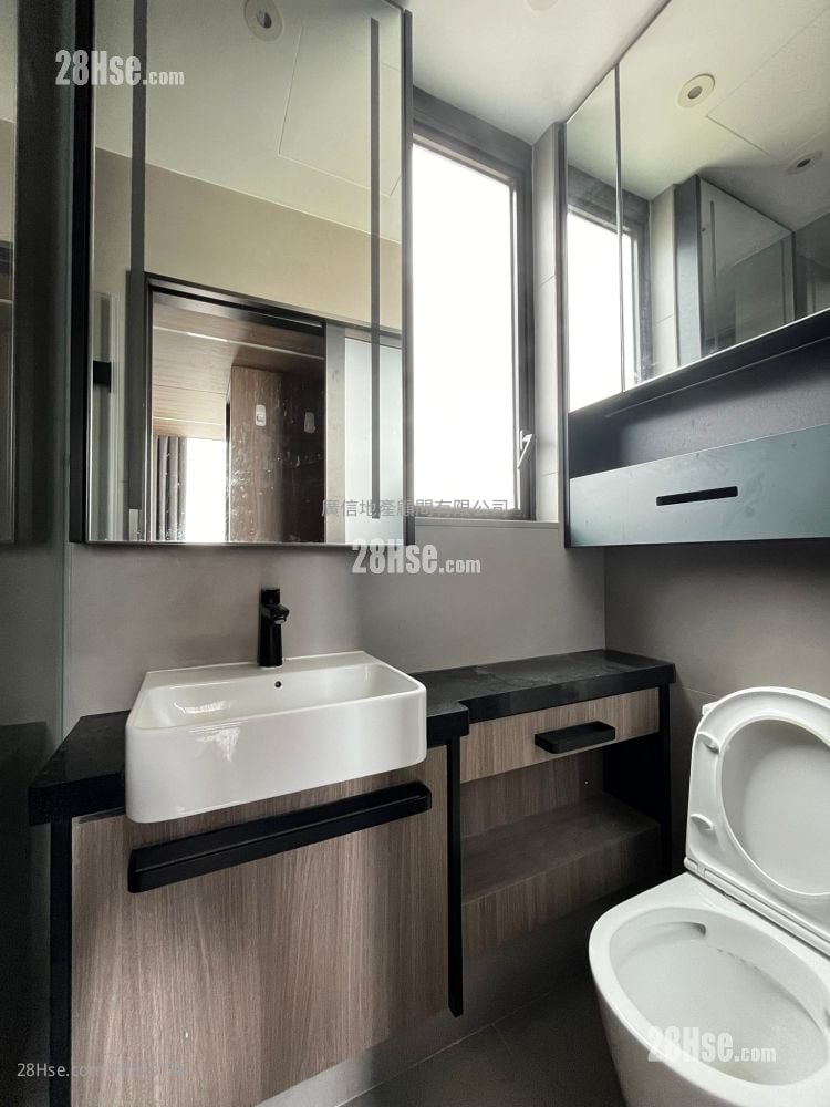 Larchwood 租盘 1 房 , 1 浴室 250 平方尺