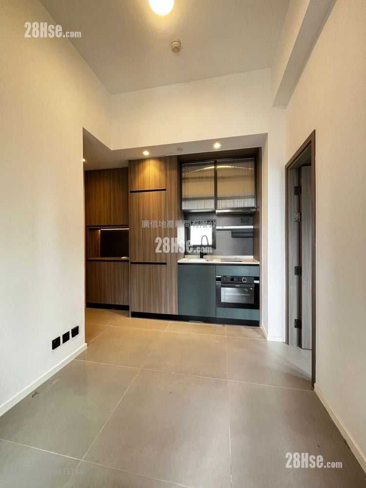 Larchwood 租盘 1 房 , 1 浴室 250 平方尺