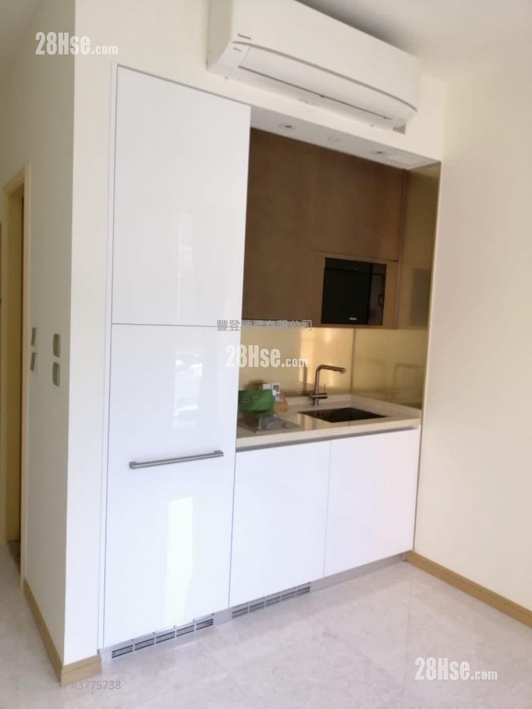 63 Pokfulam Sell Studio 209 ft²