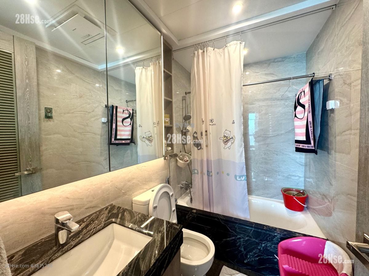 映日湾 售盘 3 房 , 2 浴室 644 平方尺