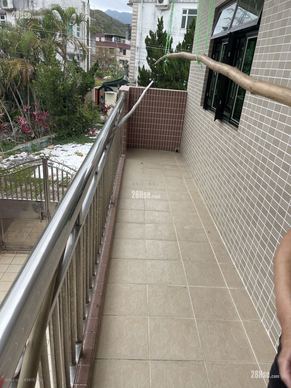 新屋仔村 租盘 4 房 , 2 浴室 1,200 平方尺