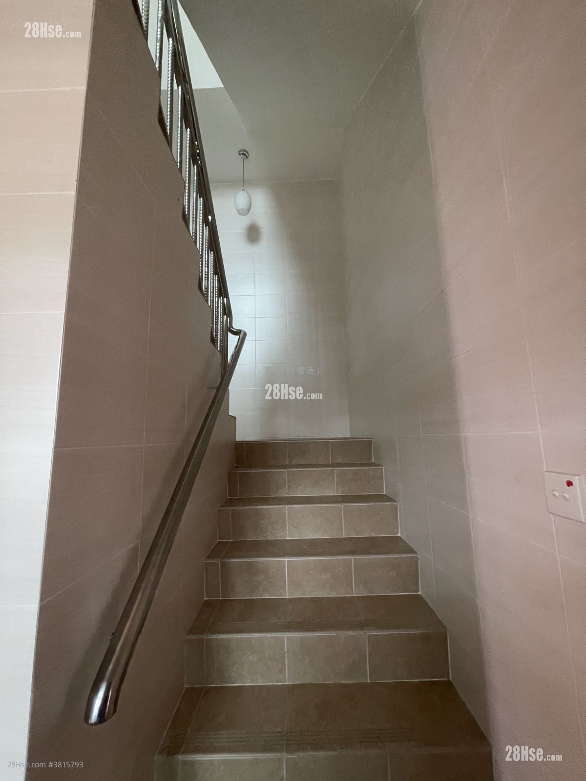 新屋仔村 租盘 4 房 , 2 浴室 1,200 平方尺