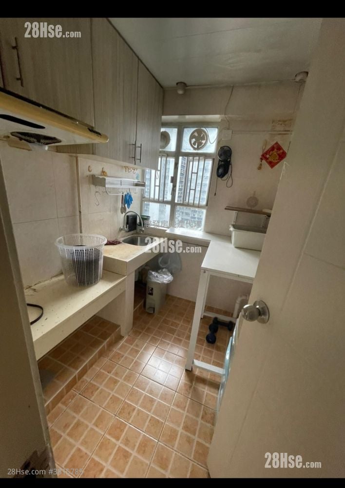 Chi Lok Fa Yuen Rental 2 Bedrooms , 1 Bathroom