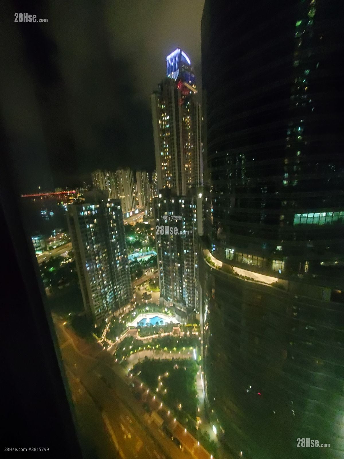 Chelsea Court Sell 3 Bedrooms , 2 Bathrooms 644 ft²