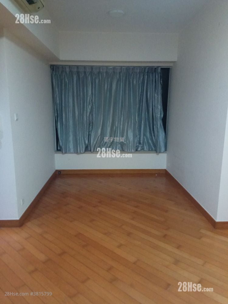 Chelsea Court Sell 3 Bedrooms , 2 Bathrooms 644 ft²