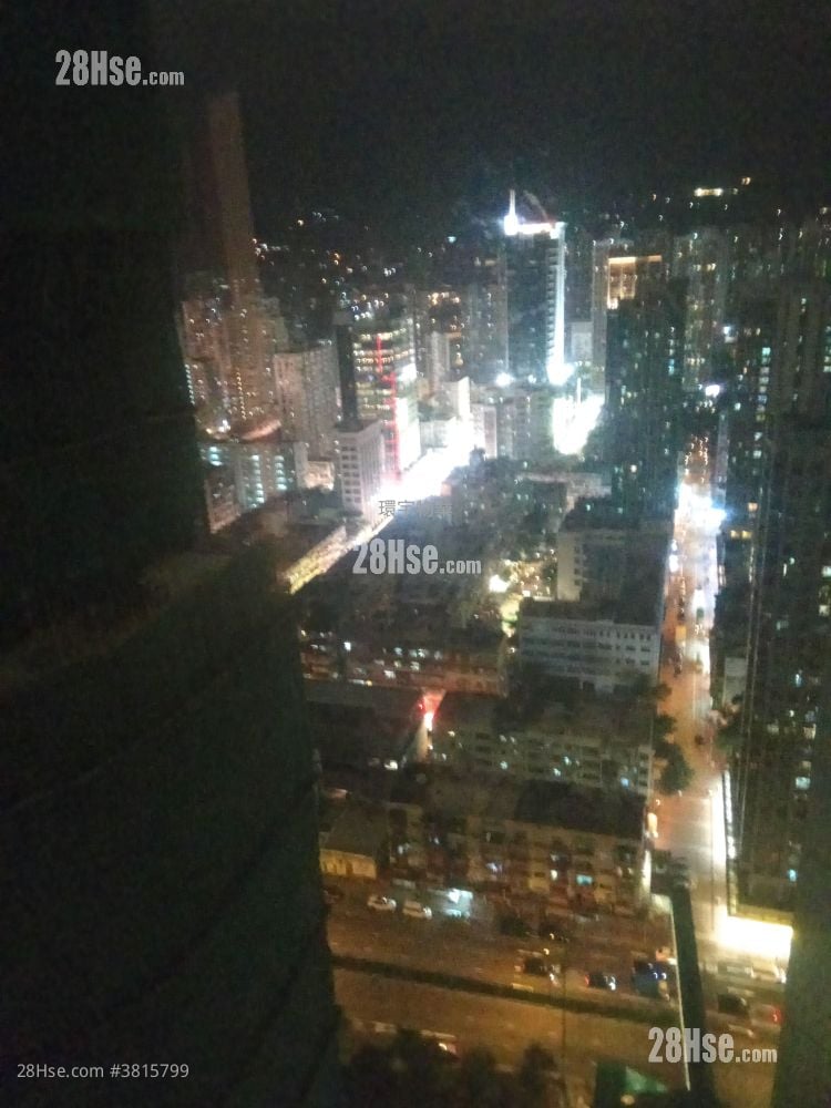 Chelsea Court Sell 3 Bedrooms , 2 Bathrooms 644 ft²