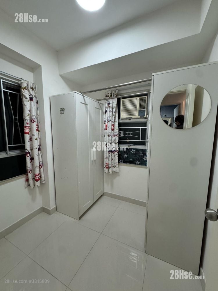 Tsuen Tak Garden Sell 2 Bedrooms , 1 Bathroom 341 ft²