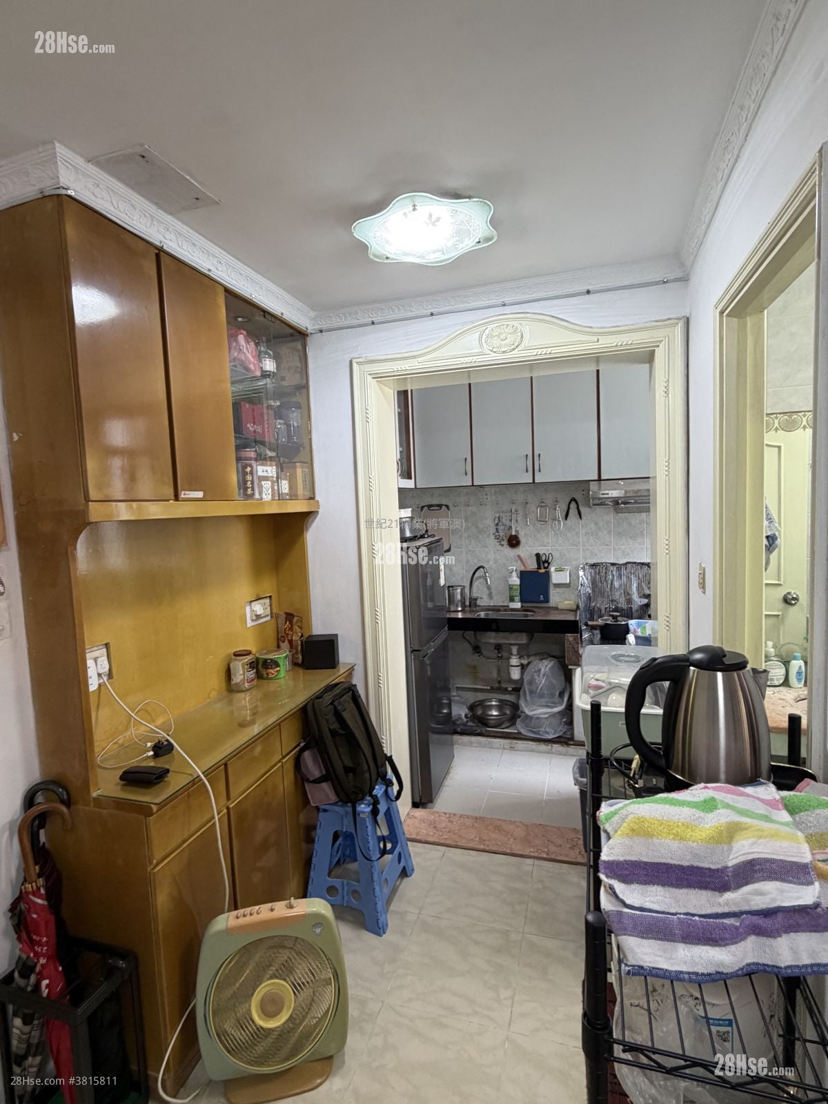 Po Ming Court Sell 429 ft²