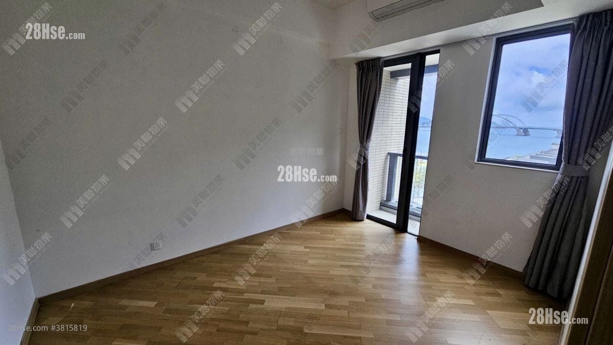 Alto Residences Sell 1 Bedroom 413 ft²